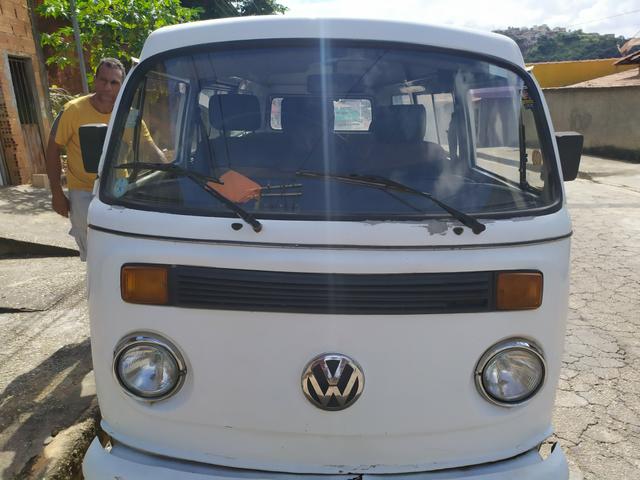 Vende-se kombi
