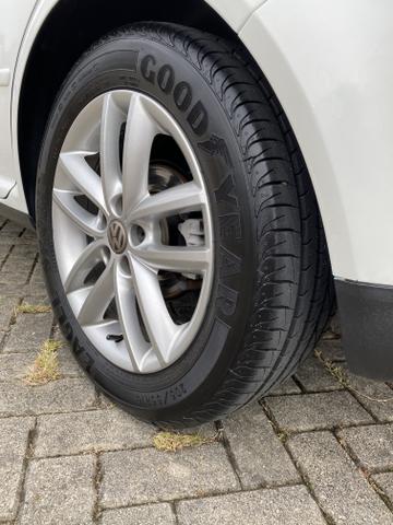 Golf Sportline 1.6 Limited Edition 2013 baixa km - Foto 9