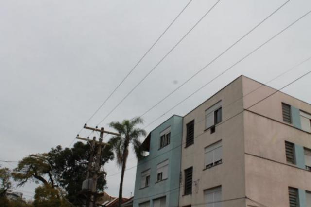 Aluga Amplo Apto, Frente 2 Dorms R$1.250,00 - Foto 2