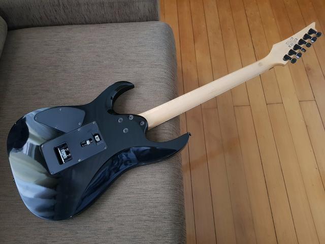 Guitarra Ibanez RGD320z com DiMarzio - Petrucci - Foto 5