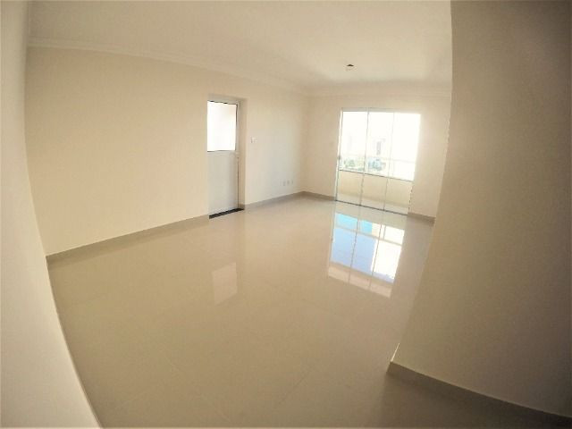 Apartamento Novo com Fino Acabamento 3/4 Suíte Varanda Gourmet - Ao lado da UFU - Foto 3