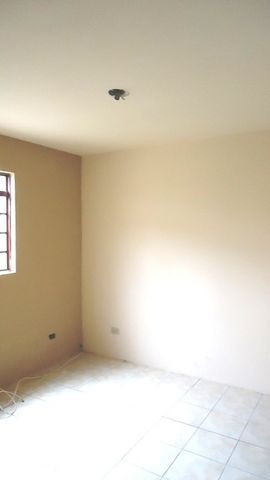 Casa de fundos no cic 700 com água e luz incluso até (200 reais) - Foto 2