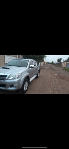 Hilux 14/15