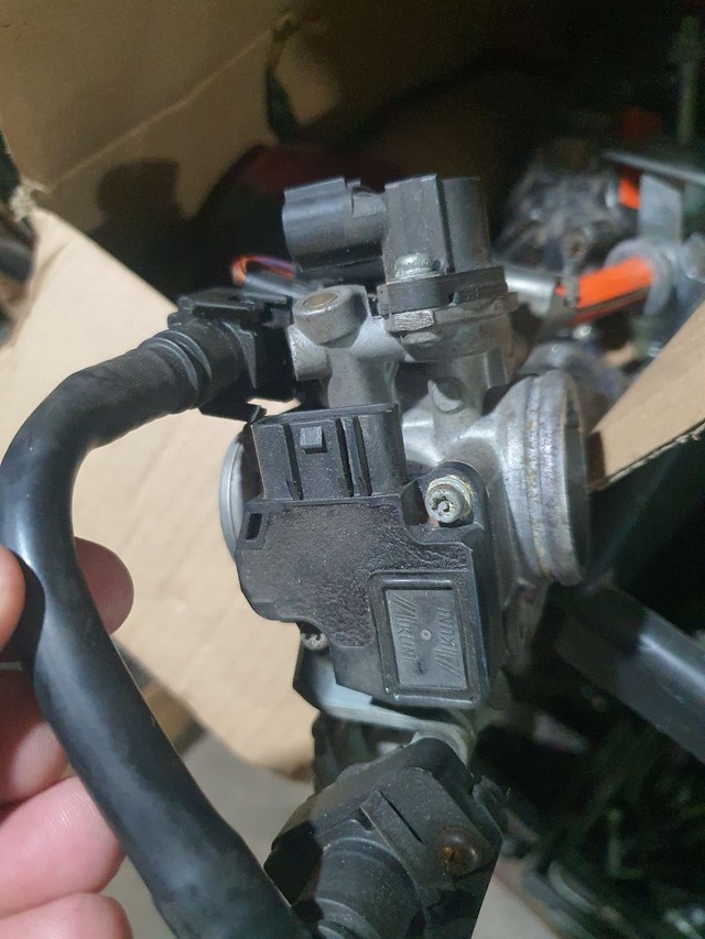 Corpo injeção yamaha fazer 250