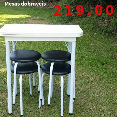 Conjunto mesa de jantar dobravel só novos