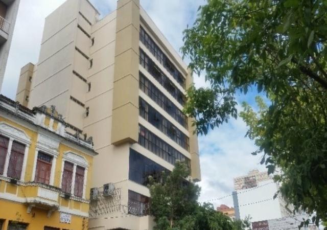 Sala comercial - Endereço nobre - 1 qd Praça Dante Alighieri- Caxias do Sul - Ótimo Preço