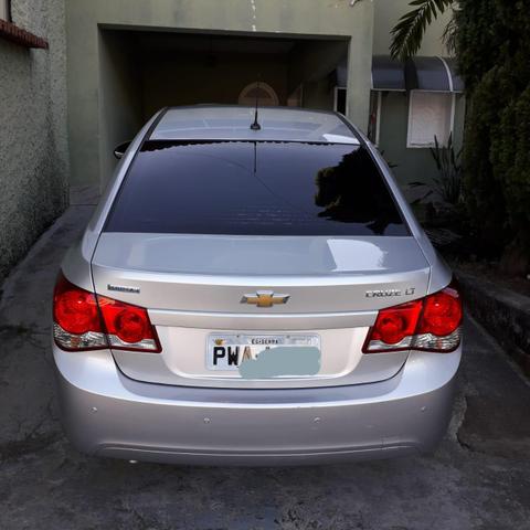 Vende-se Cruze Sedan LT 15/15 - Foto 3