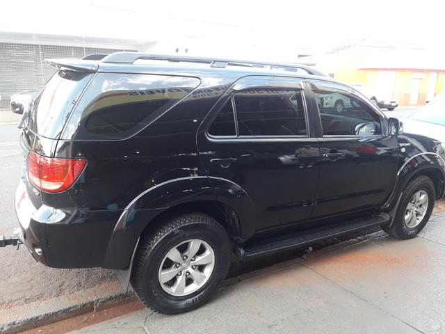 HILUX sw4 ano 2007 4x4 aut. Ribeirão preto SP - Foto 3