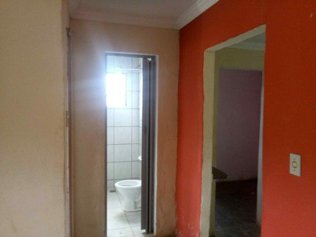 Só 40.000 essa casa!!!!Troca por carro - Foto 5