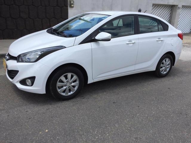 HB20S 2015 Confort Plus 1.6 extra - Foto 3