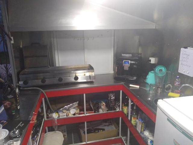 Vendo foodtruck equipado - Foto 6