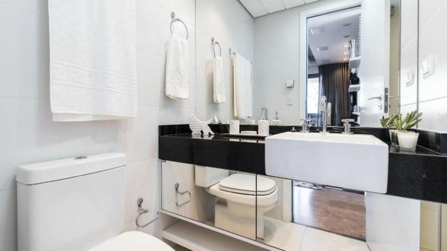Apartamento de Alto Padrão 2 Dormitórios Água Verde - Foto 10