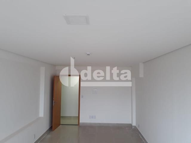 Escritório para alugar em Tibery, Uberlândia cod:590167 - Foto 4