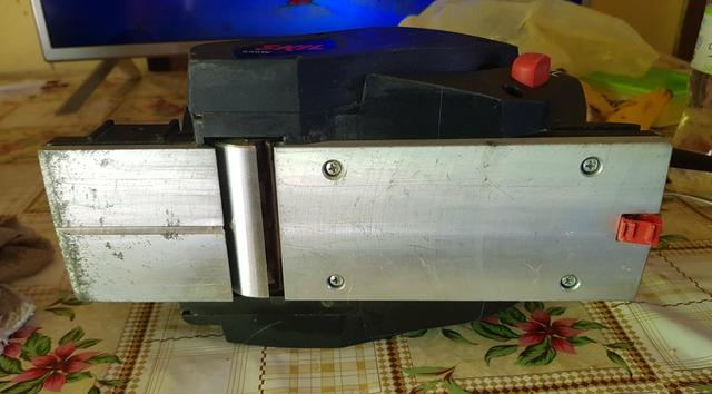 Vendo Plainadeira Elétrica SKIL 550W por R$250,00 - Foto 2