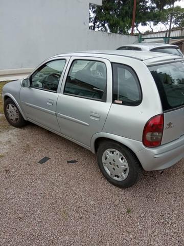 Vendo Corsa Milenium 2001 Prata