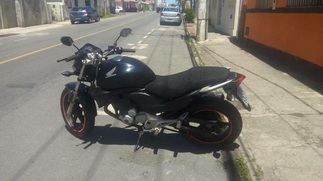Cb300 impecável