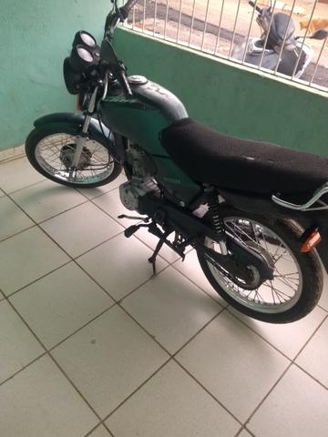 Vendo Titan 125 2003/04 pedal só checagem