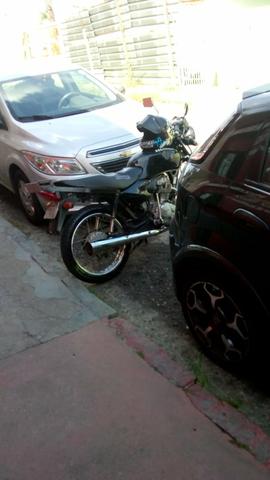 Vendo ou troco por uno