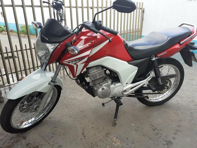 Moto Titan 150 ano 2015