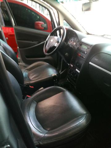 Fiat Idea atractive 1.4 completa 12/12 vendo ou troco - Foto 5