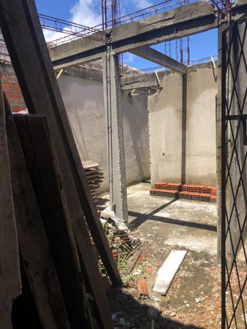Vende-se casa