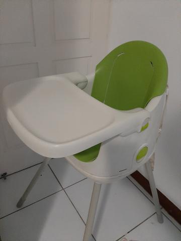 Cadeira de alimentação