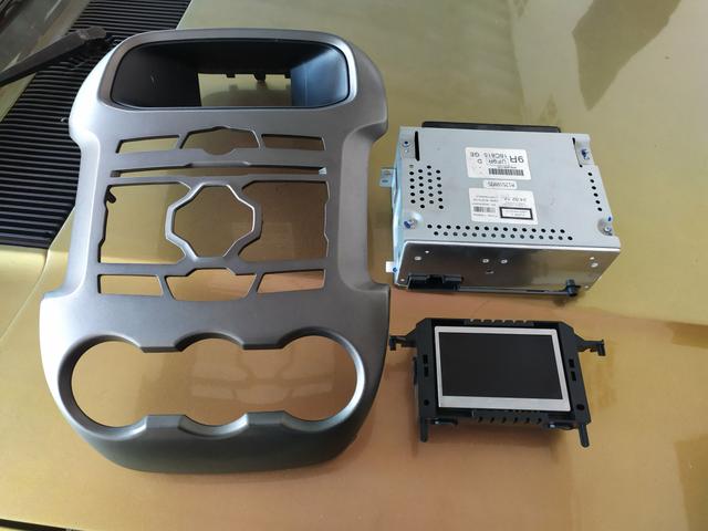 Radio original + moldura + tela lcd nova ranger - Foto 2