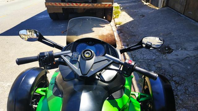 BRP Can Am Spyder RSS 990cc 2012 - Foto 5
