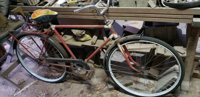 Bicicleta antiga monark