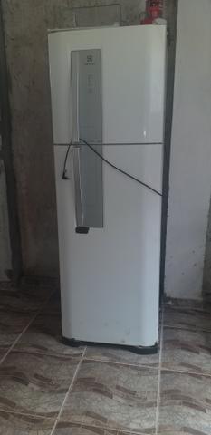 Geladeira electrolux froosfre