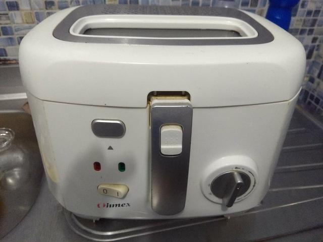Fritadeira eletricar 220w - Foto 5
