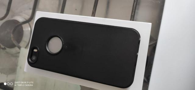 Iphone 5s 32gb com 3 case, carregador caixa completo - Foto 3