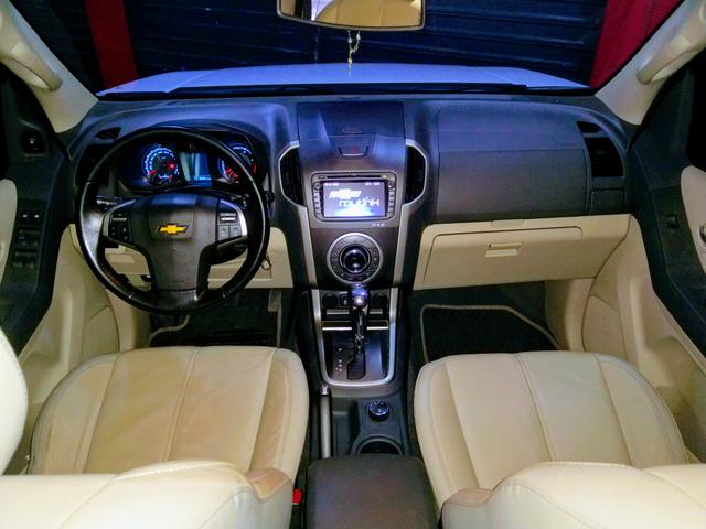 Trailblazer 7 lugares adiesel automática ano 2014 top! r$:115.000,00 - Foto 11