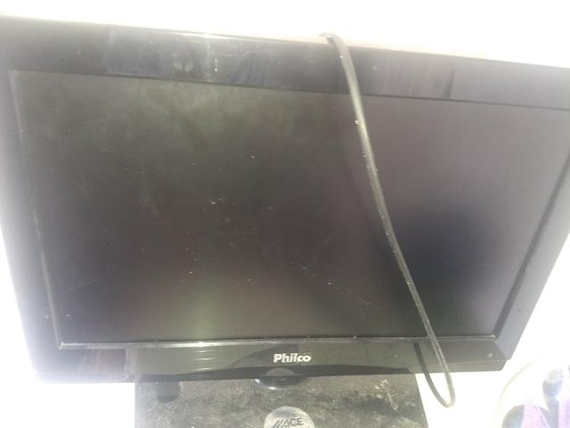 Tv Philco liga mas não aparece imagem