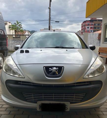 Peugeot 207XR 1.4, ano 2011, em excelente estado - Foto 2