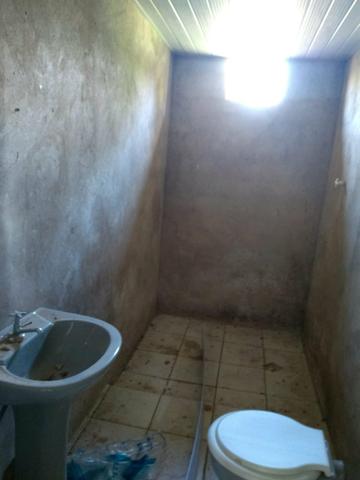 Aluga-se casa com 2 quarto 2 banheiro sala cozinha area serviço atrás telefone * - Foto 2