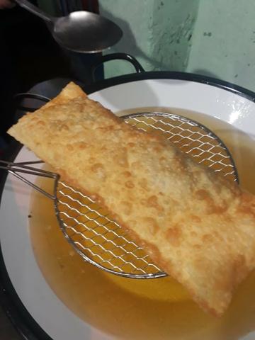 Pastel frito na hora