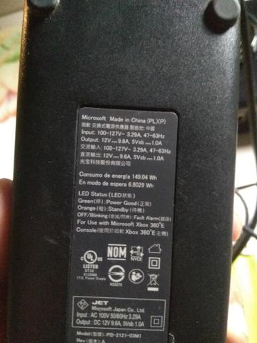 XBOX 360 DESBLOQUEADO ( não acompanha controles) - Foto 2