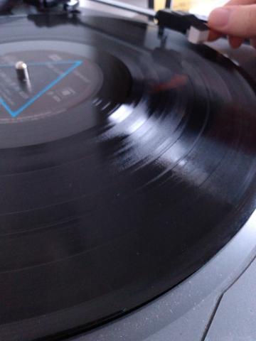 LP Vinil Pink Floyd The Dark Side Of The Moon (acompanha Wish You Were Here) - Foto 3