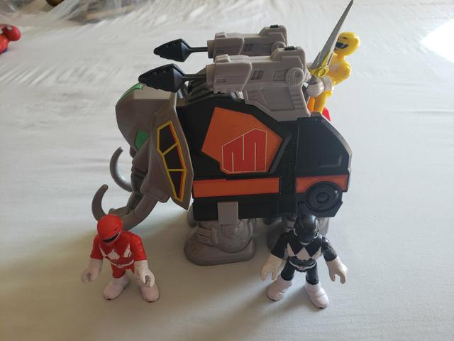 Megazord Power Rangers + 3 bonecos