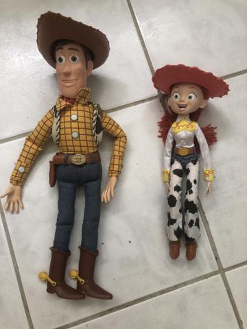 Hot Wheels, acessórios Marvel e Toy Story - Foto 2