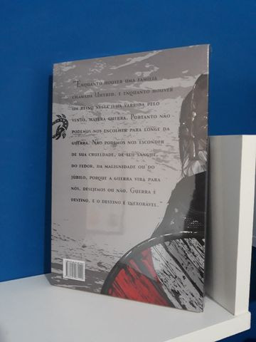Livro A Canção da Espada Bernard Cornwell - Foto 2