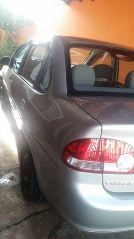 Corsa classic 2010/11 em otimo estado
