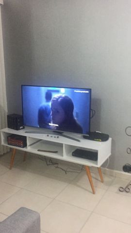 Rack branco estilo retro Para TV até 40 Polegadas