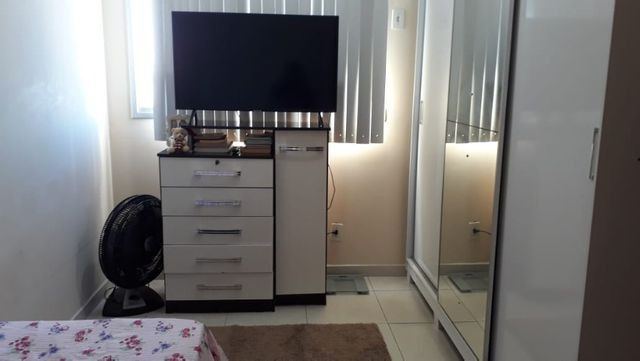 Alugo quarto em Itapua