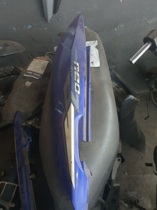 Yamaha néon 115 sucata