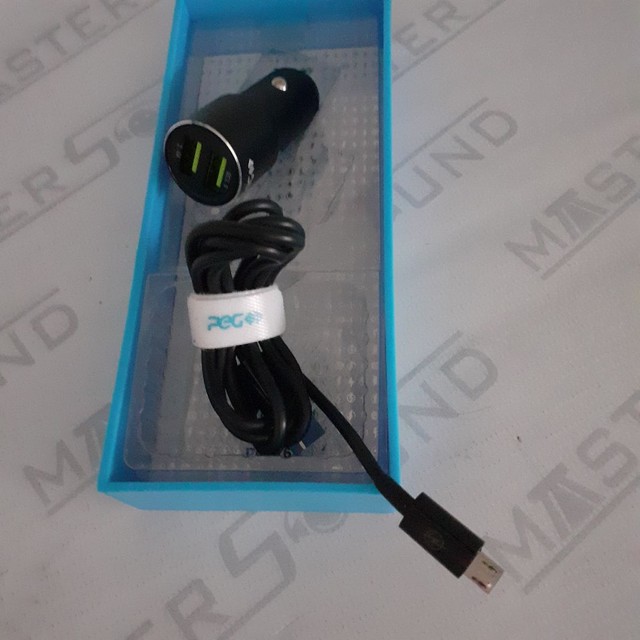 Kit carregador veícular. Com duas entradas usb. Cabo com entrada V8. Novo.  - Foto 3