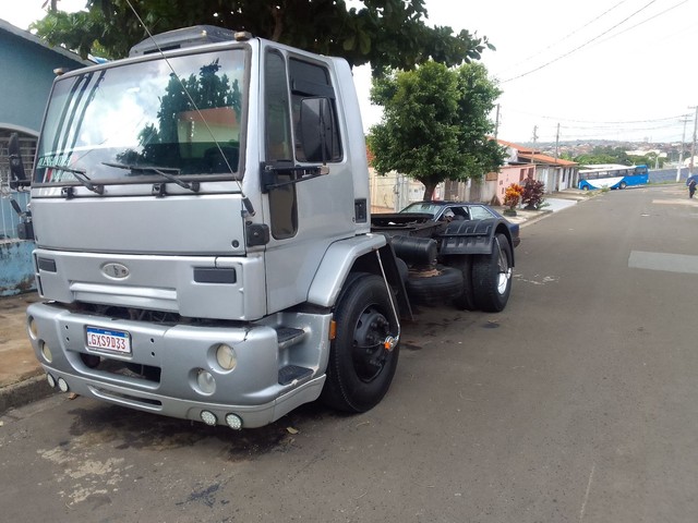 Ford cargo 4331.. 75 mil 