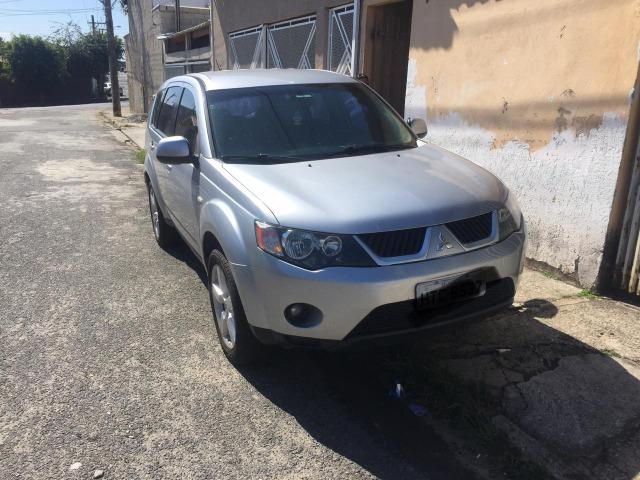 Outlander 3.0 V6 4x4 - Foto 3