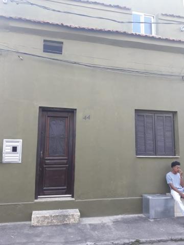 Aluga ou vende-se